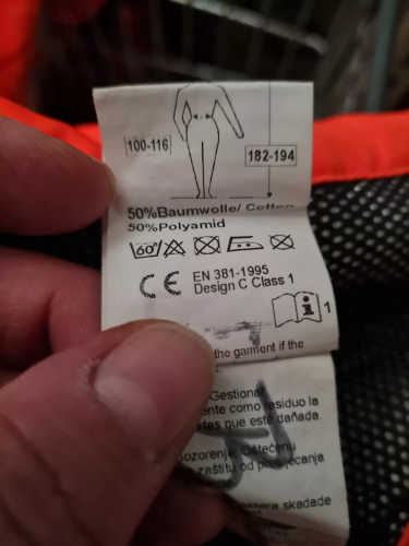 Stihl Schnittschutz Beinlinge orange Forstschutz Waldarbeiter rundum Forst THW